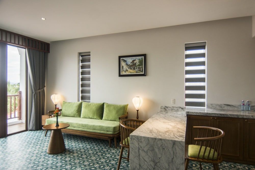 undefined Vinh Hung Old Town Hotel 2