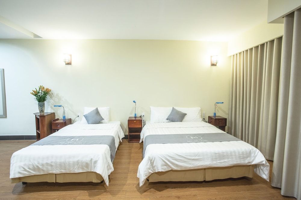 Family Triple Room, 1 Bedroom, Non Smoking, City View