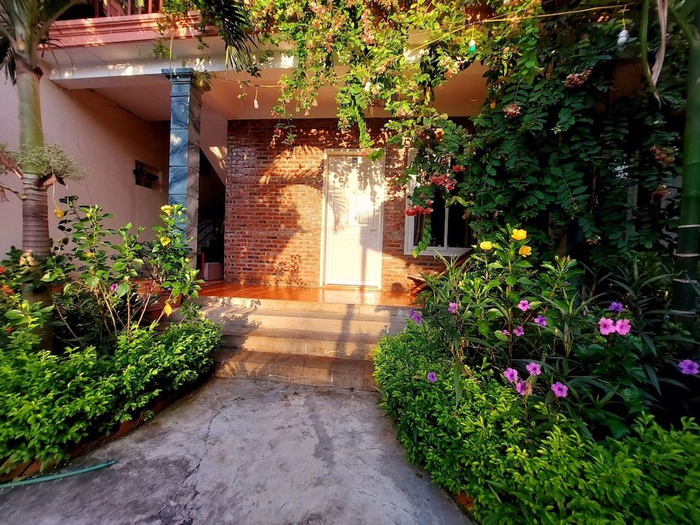 undefined Ninh Binh Mountain Side Homestay & Cafe 8