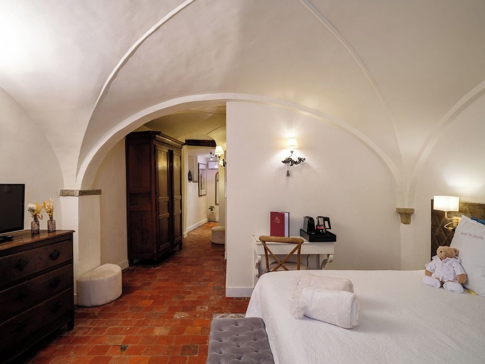 Canal View Hotel Ter Brughe by CW Hotel Collection Deluxe Double Room, Canal View 18