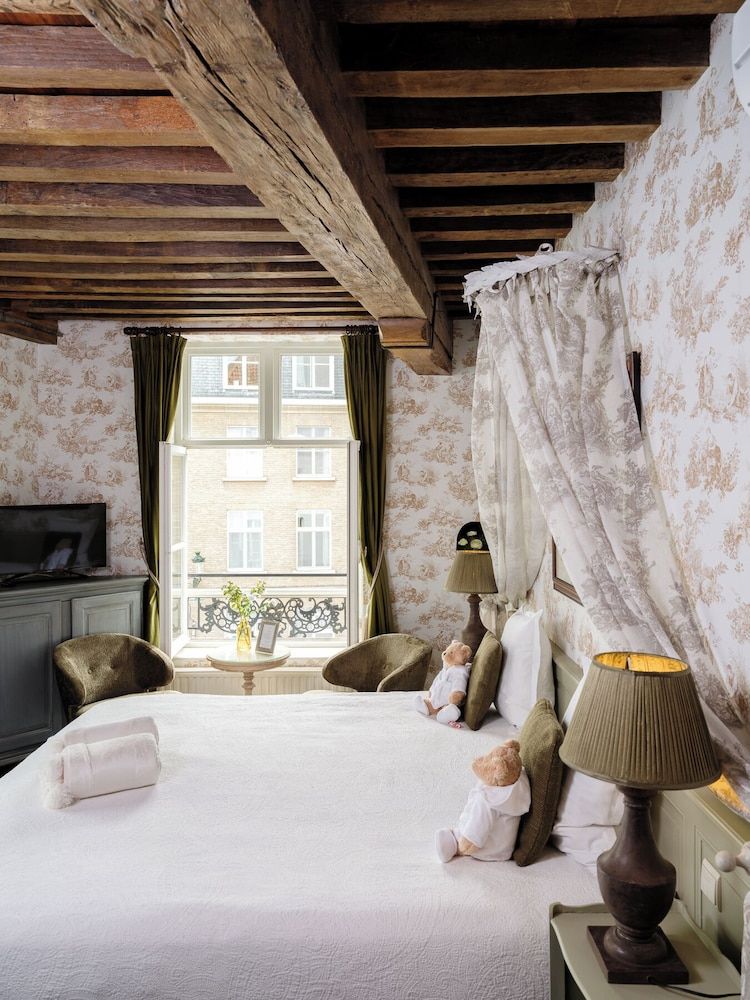 Canal View Hotel Ter Brughe by CW Hotel Collection Deluxe Double Room, Canal View 15