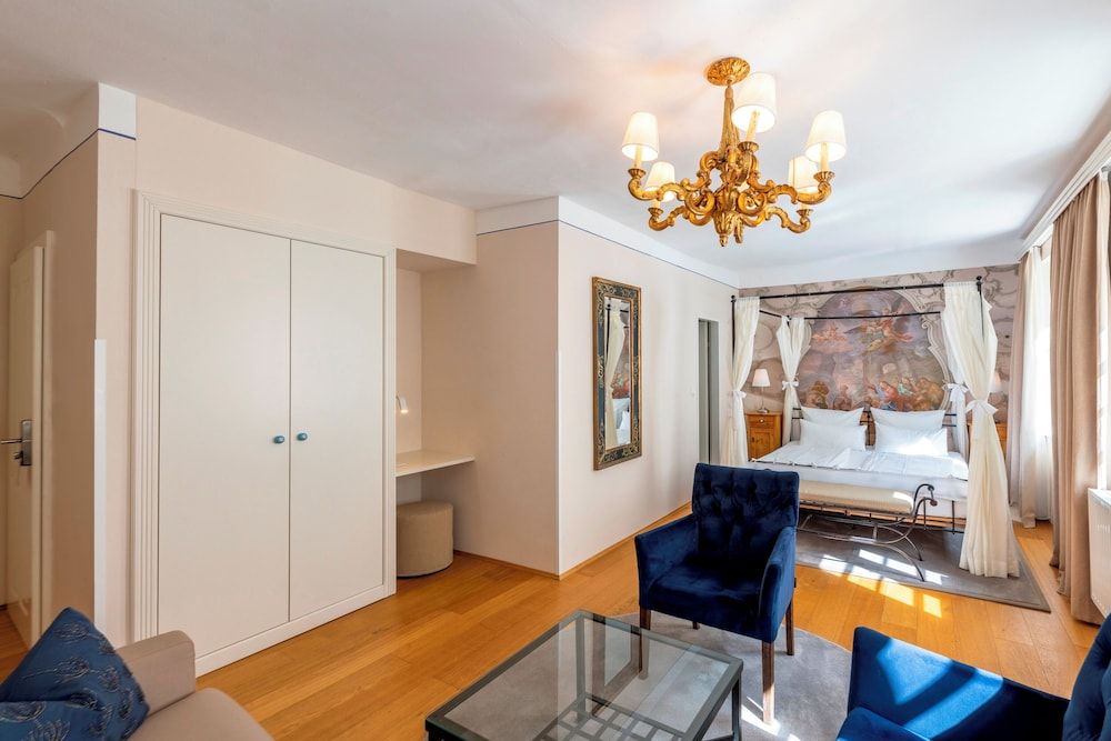 Boutiquehotel Amadeus Junior Suite 11