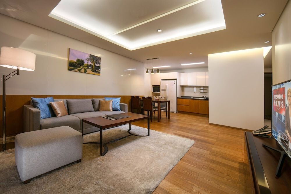 undefined Lotte The Residence 2