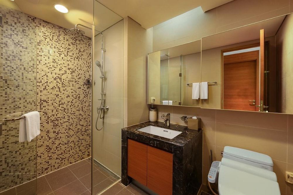 undefined Lotte The Residence 7