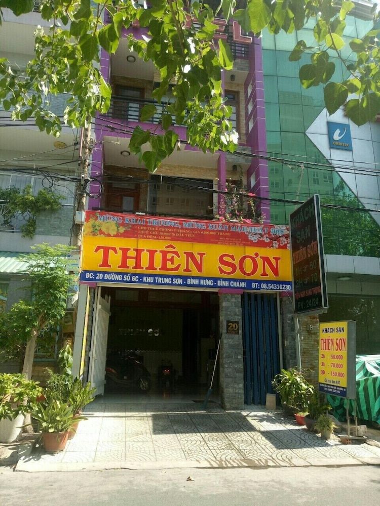 undefined Thien Son Hotel