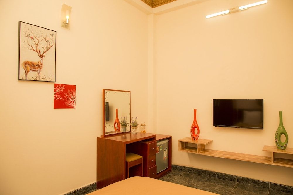 undefined Bui Vien Home 10