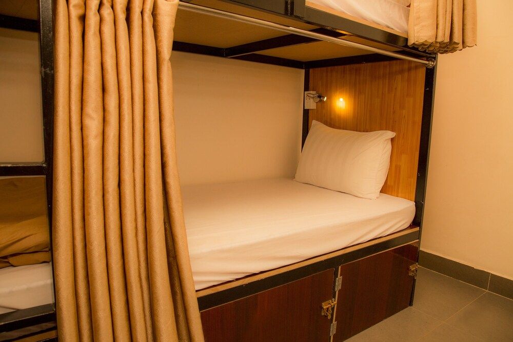 undefined Bui Vien Home 6