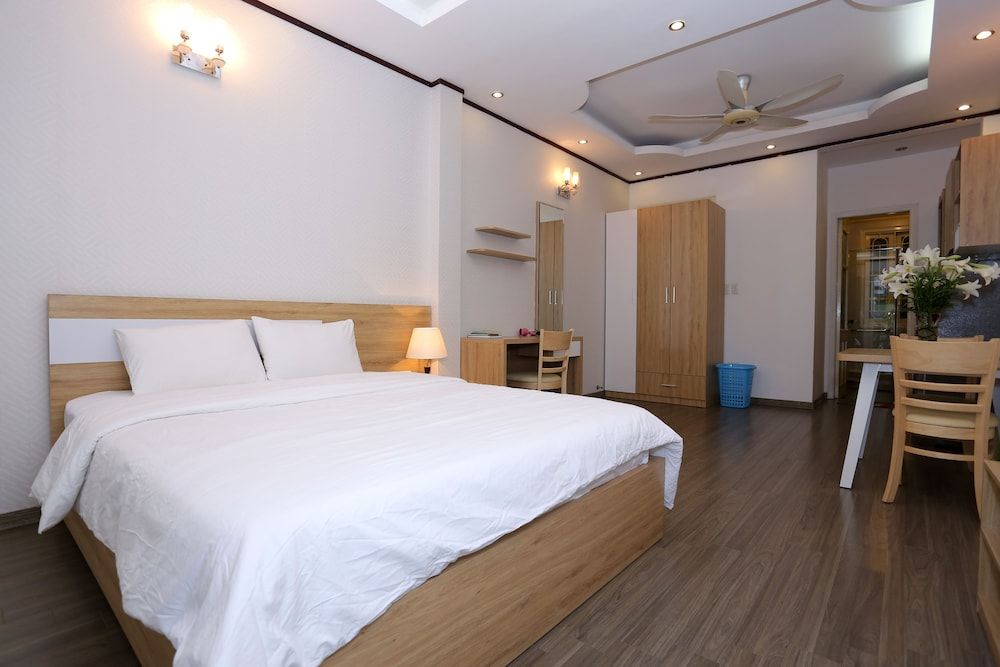 undefined NYT Home Tay Ho No.3 10