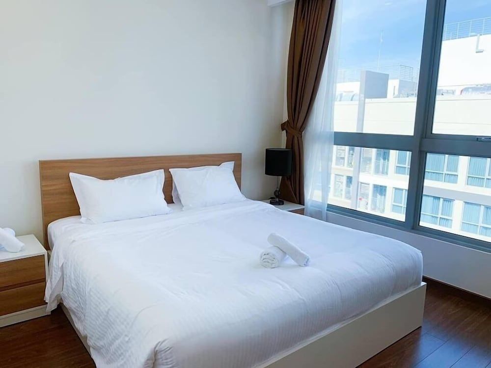 undefined Luxury Apartment in Vinhomes 7