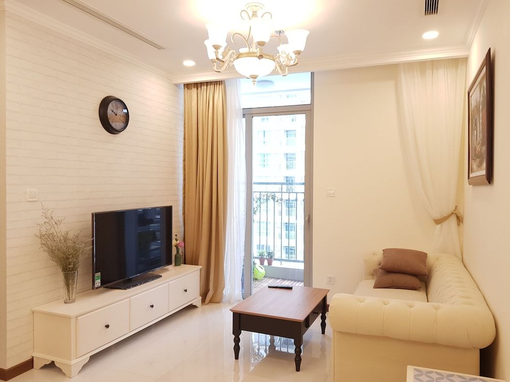 undefined The Berry Vinhomes Luxury Apartments 8