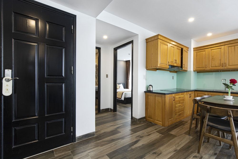 J&B Hotel and Apartments Apartment (Three Double Beds) 7