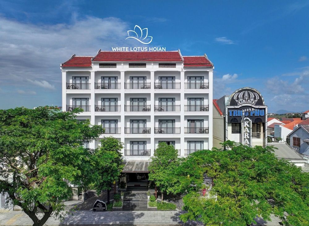 undefined White Lotus Hotel Hoian 3