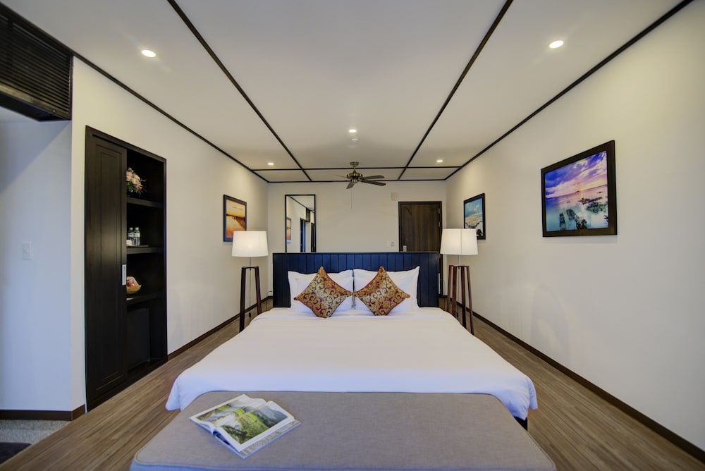 undefined White Lotus Hotel Hoian 4
