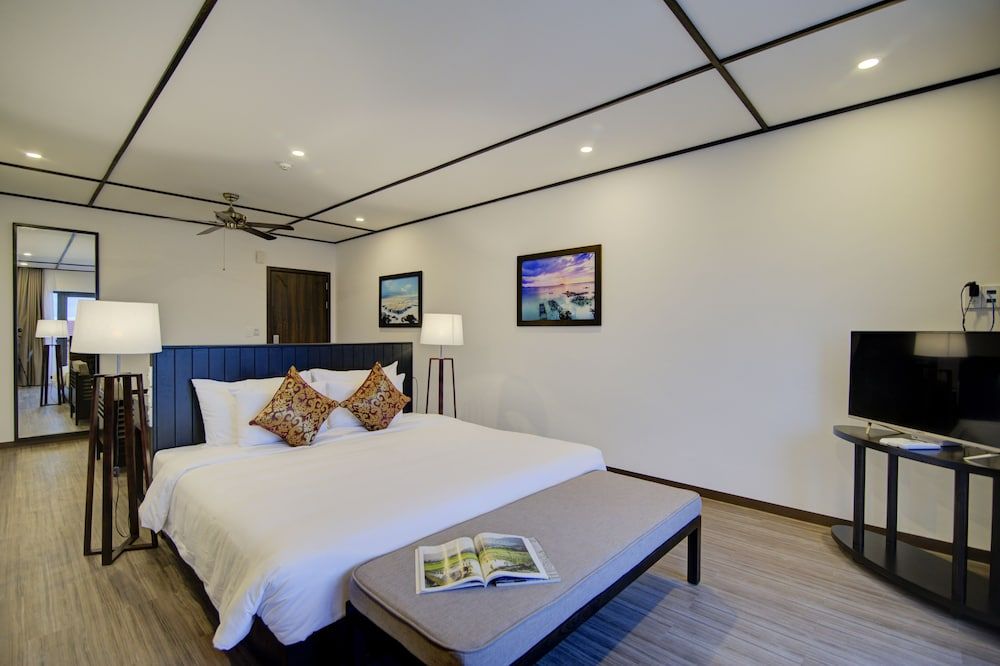 Suite Room With Daily Afternoon Tea