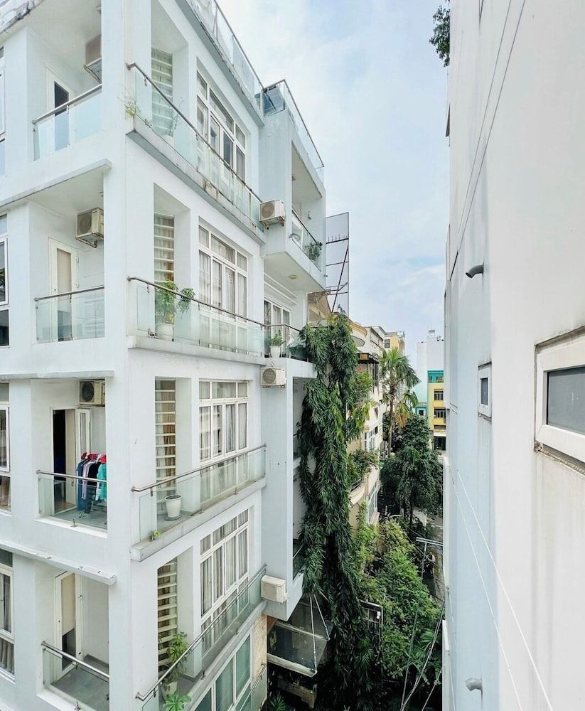 undefined Saigon Sweethome 4 2