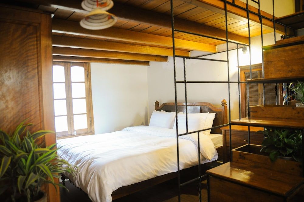 undefined Vintage Decor Apartment Hanoi Old Town 7