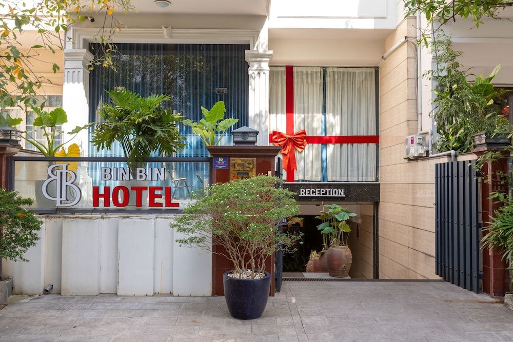 undefined Bin Bin Hotel 2 - Near Him Lam D7 2