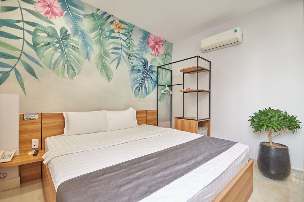 undefined Bin Bin Hotel 2 - Near Him Lam D7 6