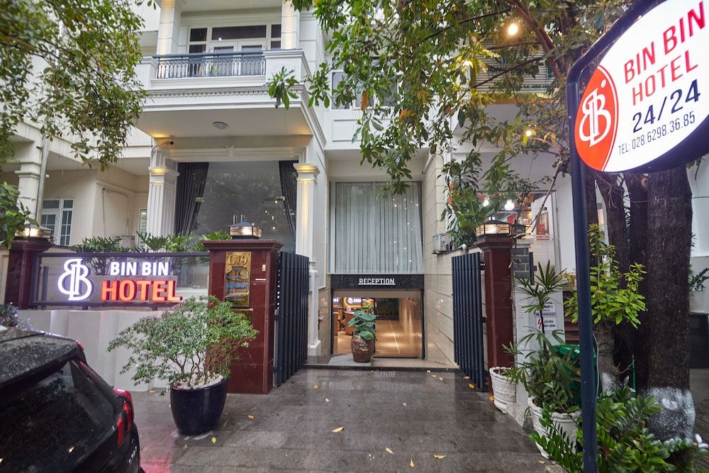 undefined Bin Bin Hotel 2 - Near Him Lam D7 5