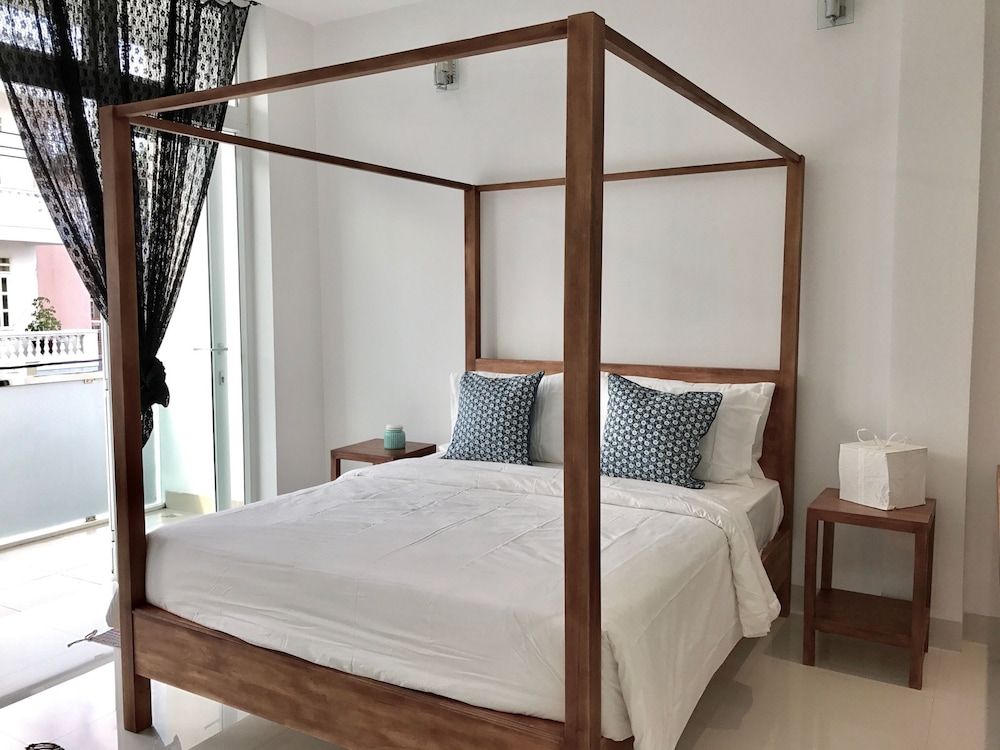 Deluxe Room, Balcony