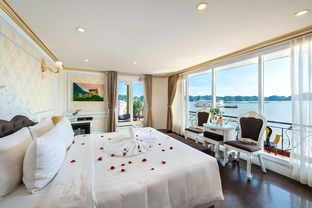 undefined Verdure Lotus Grandeur Cruise on Ha Long Bay 2