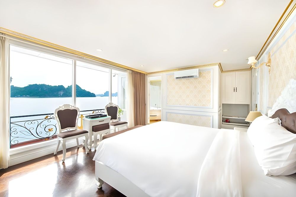 undefined Verdure Lotus Grandeur Cruise on Ha Long Bay 4