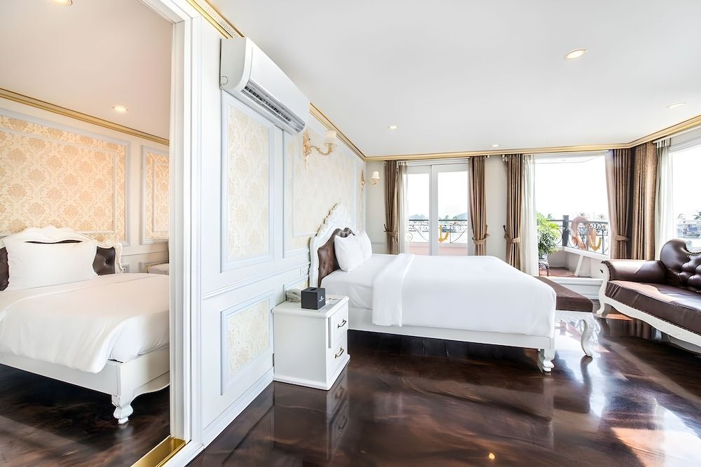 undefined Verdure Lotus Grandeur Cruise on Ha Long Bay 7