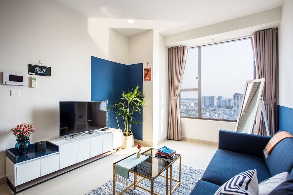 undefined Saigon Sirius 4