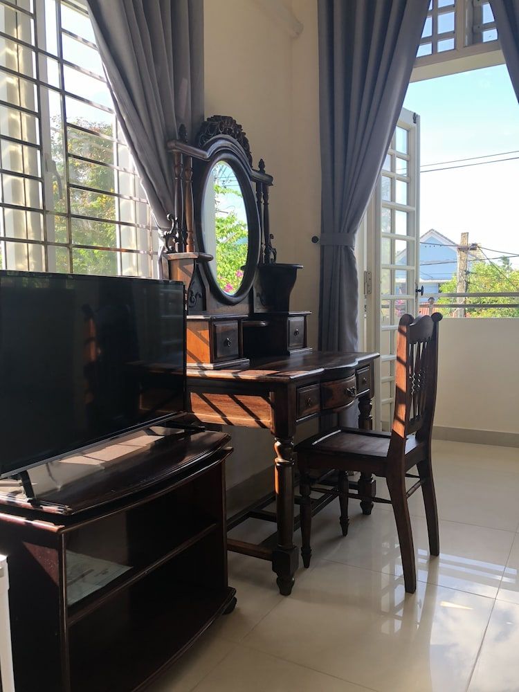 Three Palms Homestay Twin Room, No View 9