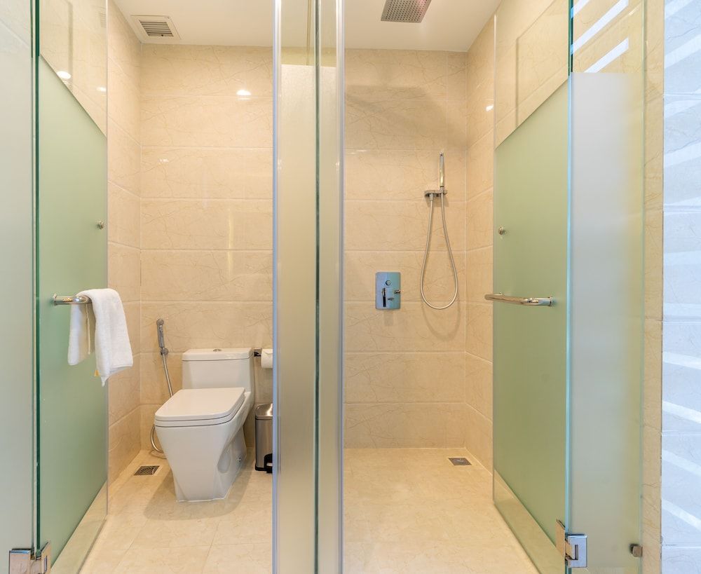 Grand Gold Hotel Deluxe Double or Twin Room, Partial Ocean View 5