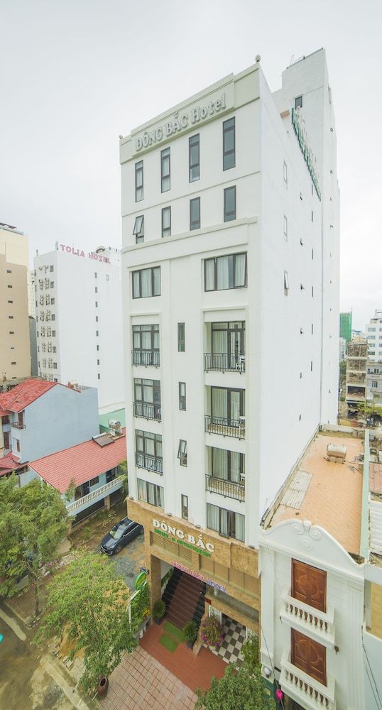 undefined North East Hotel 3