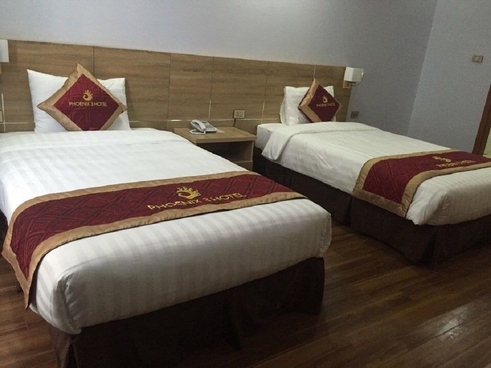 Phoenix 3 International Hotel Standard Twin Room 3