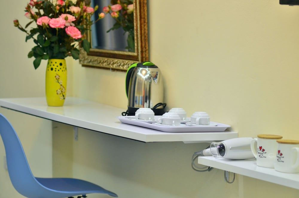 Bee House near Hanoi Opera House Premium Quadruple Room, 1 Bedroom, Ensuite, City View 5