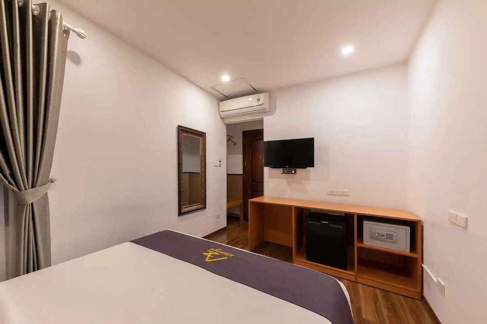 Azumaya Hotel Linh Lang Standard Room 3