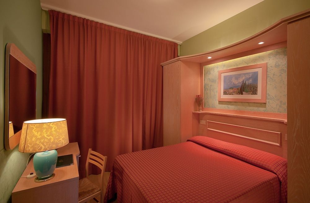 Hotel Meridiana Standard Room, 1 Double Bed 12