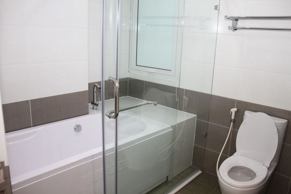 undefined H&H Building 9