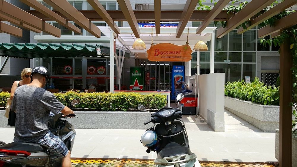 undefined Jennifer Apartment Luxury 2BR SW Pool 3