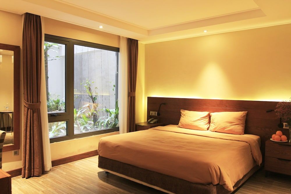 Deluxe Double or Twin Room
