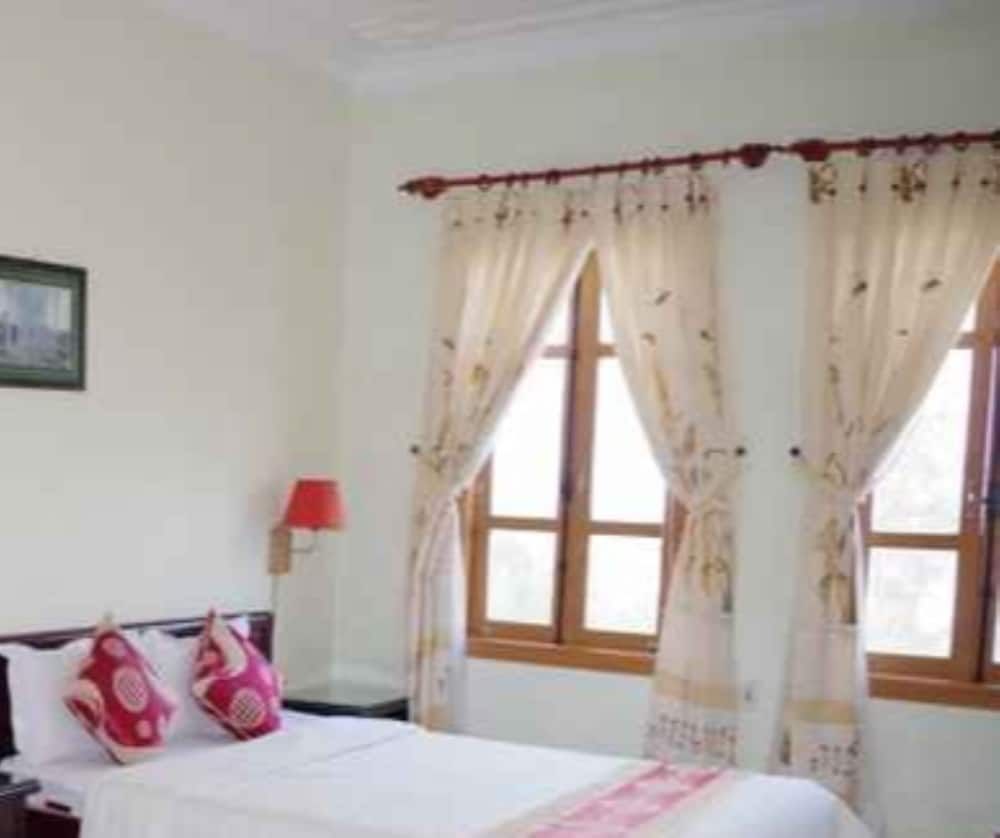 Ban Mai Hotel Quang Binh Double Room 2