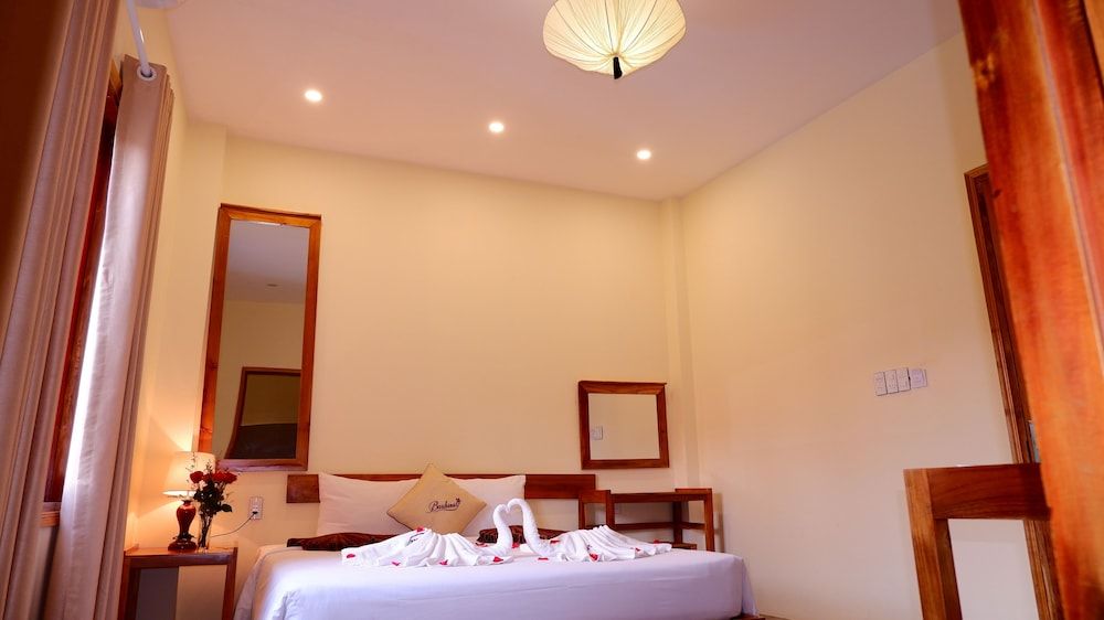 Bauhinia Resort Phu Quoc Superior Double Room, 1 King Bed, Garden View 6