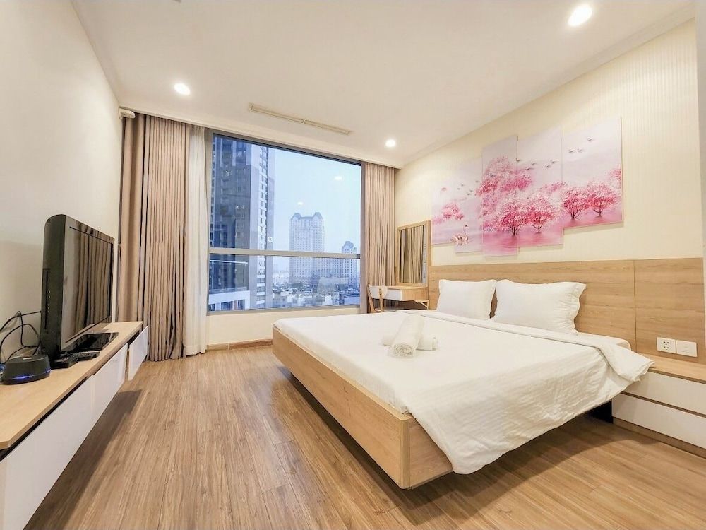 undefined Brilliant HCMC Service Apartments 4