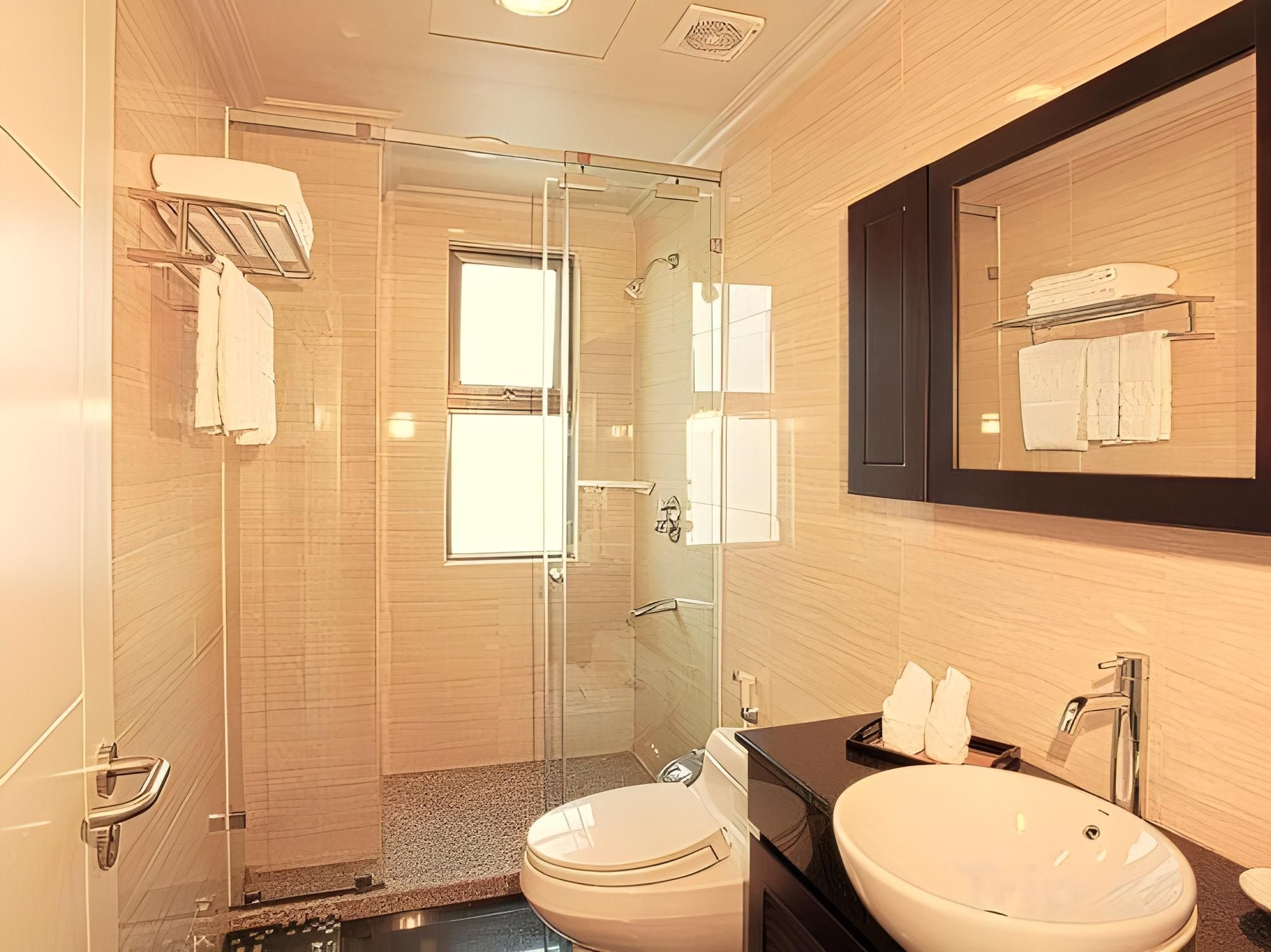 2 Bedroom Executive Apartment