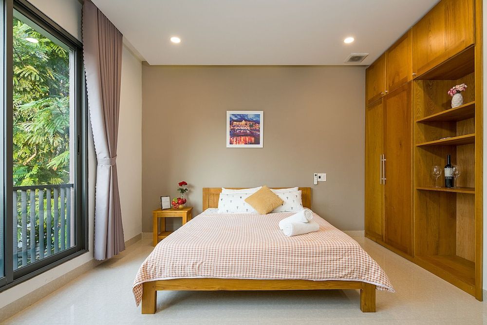 Pedersen Hostel Family House, City View 9