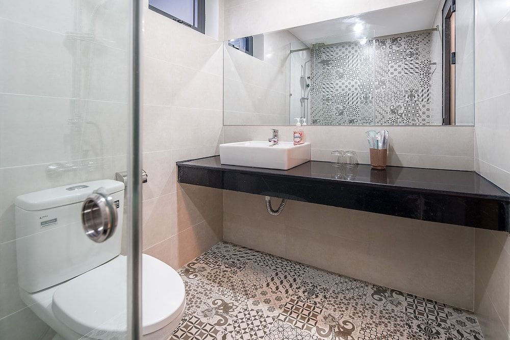 Pedersen Hostel Economy Room, Multiple Beds, Balcony, Beach View 14