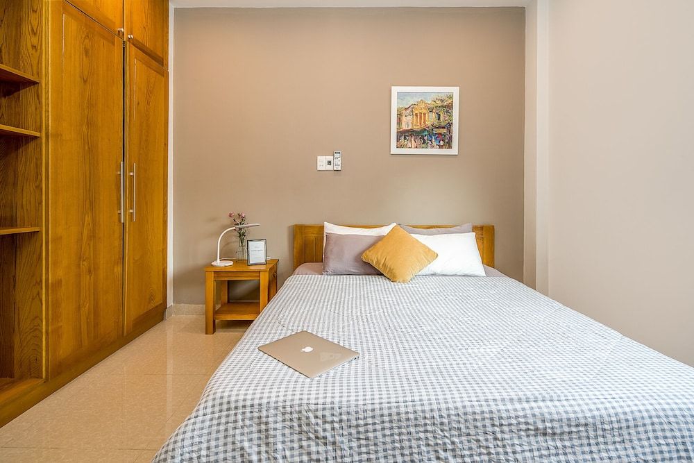 Pedersen Hostel Family House, City View 11