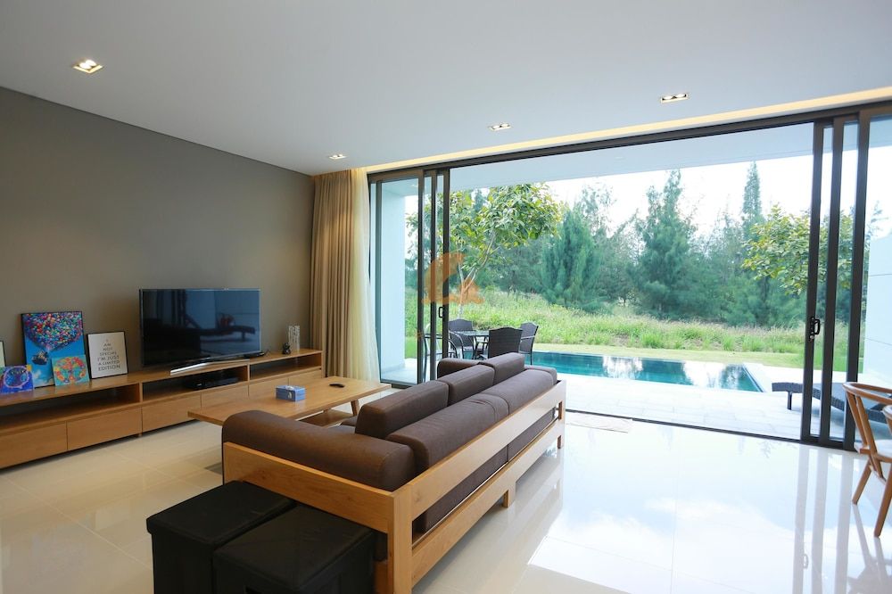 Vacation Homes Perfect Point Villa Four Bedrooms Point Villa 12