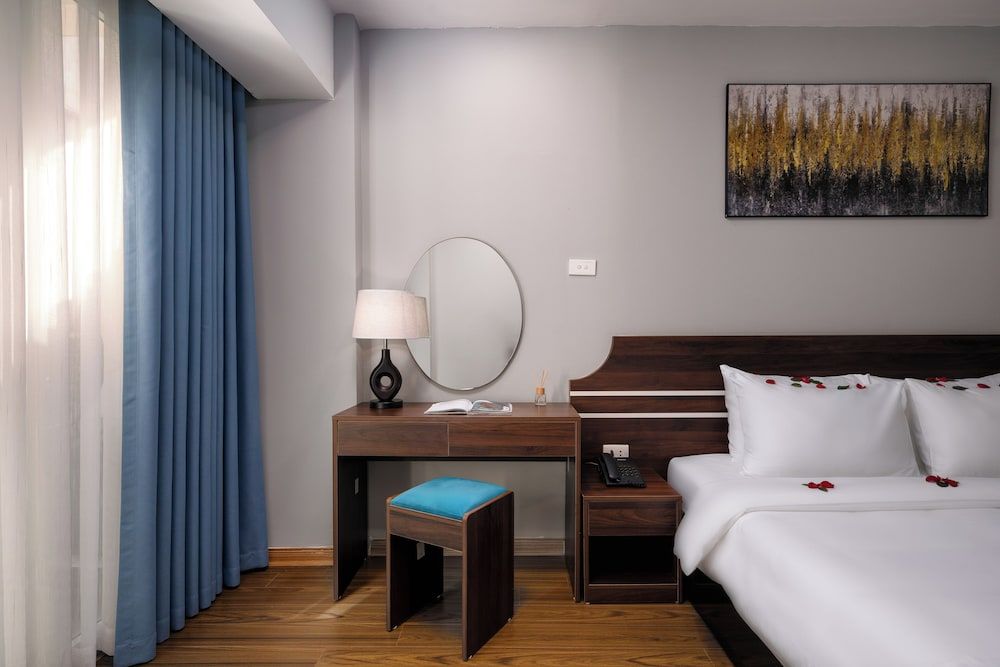 undefined Astoria Hanoi Hotel & Travel 7