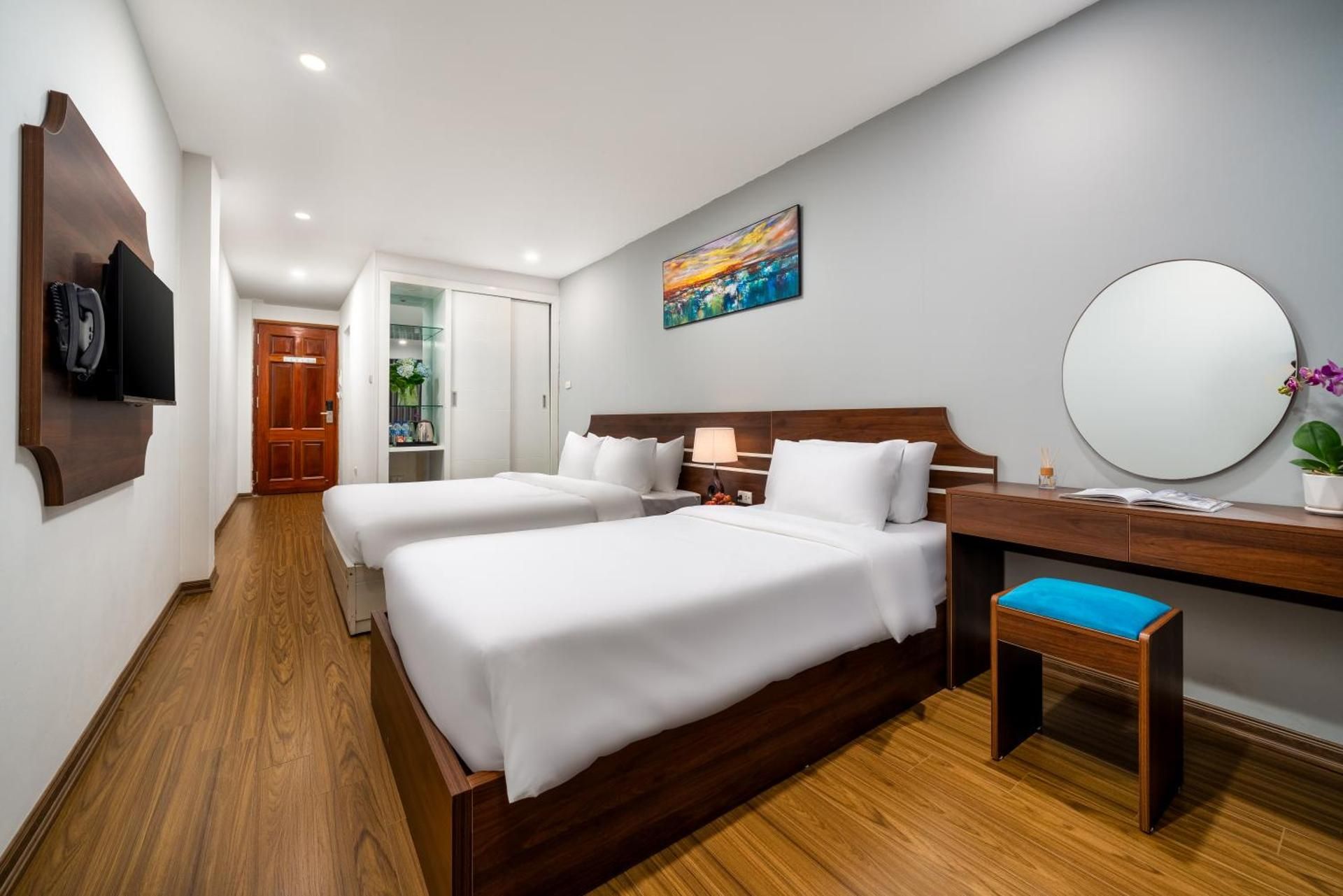 undefined Astoria Hanoi Hotel & Travel 4