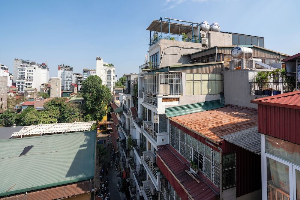 undefined Astoria Hanoi Hotel & Travel 2