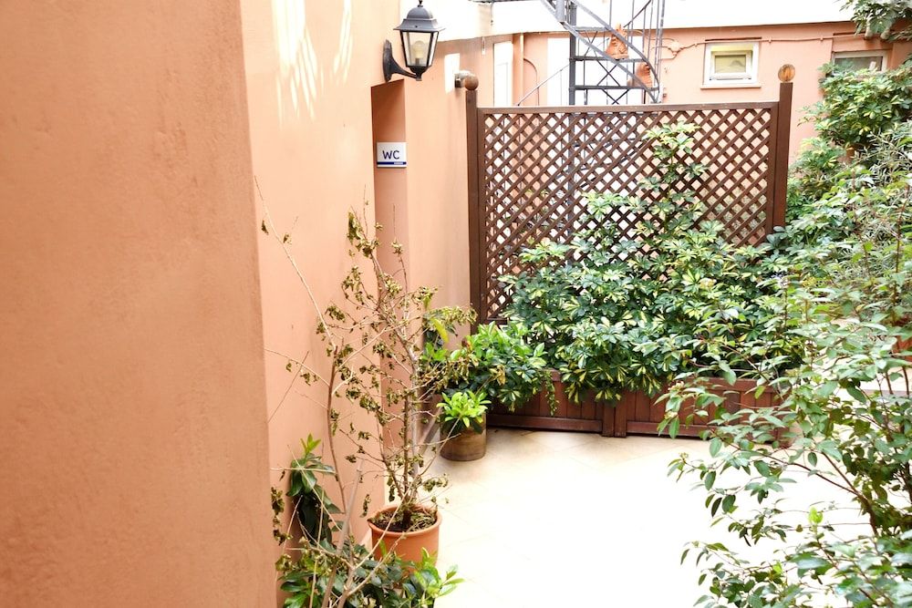 undefined Adrian Hotel 7